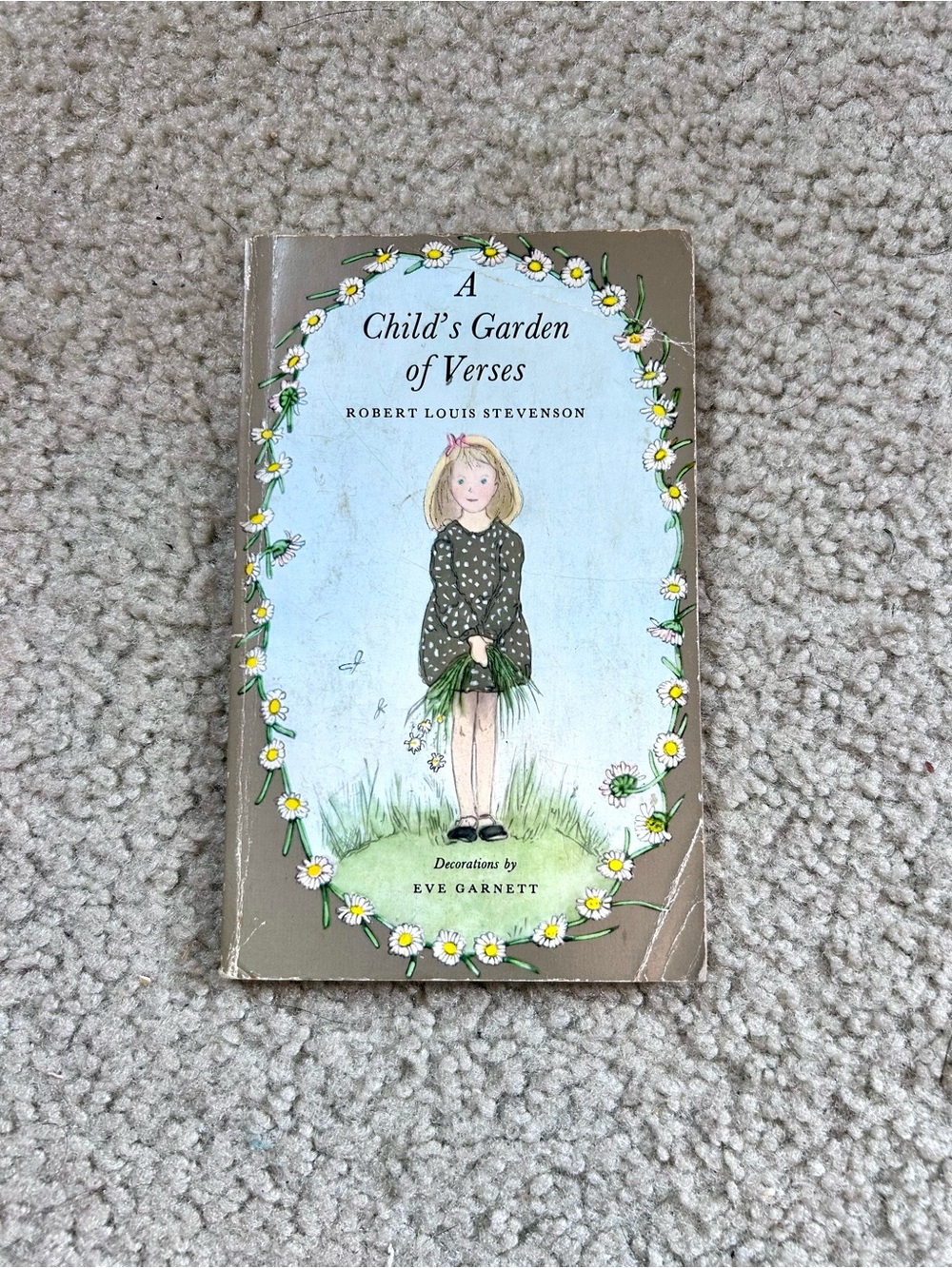 1975 A Child’s Garden of Verses Robert Louis Stevenson Puffin Paperback PS22